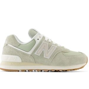 New Balance Women's Sneakers - Light Green Suede